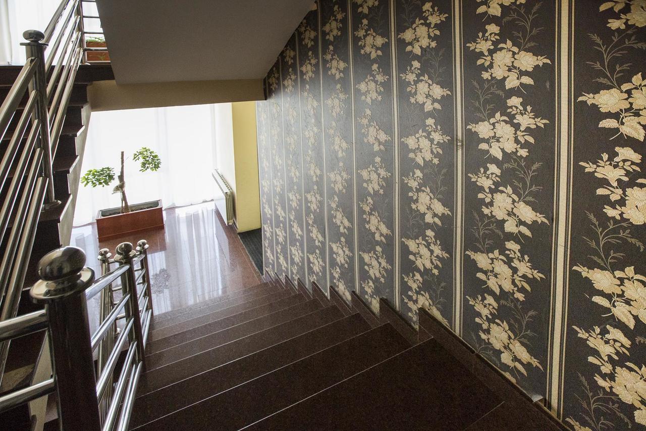 Hotel Atlas Novi Pazar Esterno foto